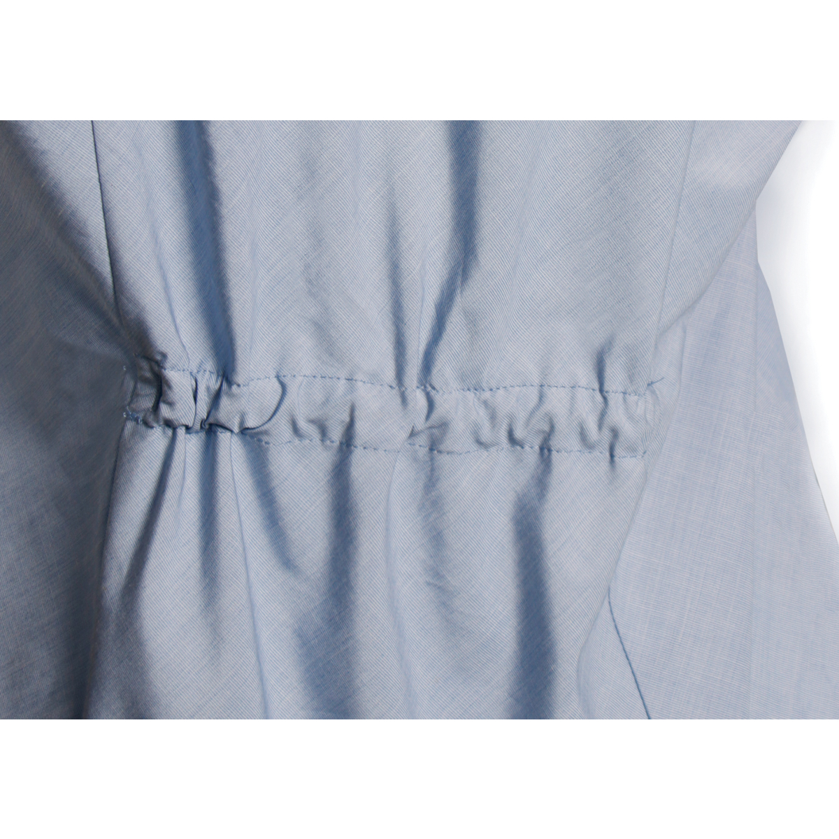 女式罩衫，自然