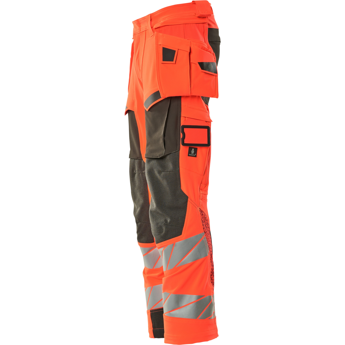 带枪套口袋的裤子